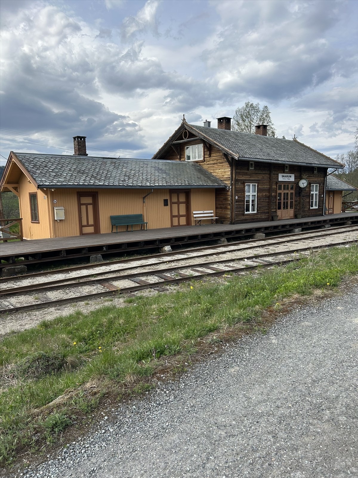 Krøderbanen Museumsjernbane kjøres i sommerhalvåret. Selgers private bilde Galleribilde