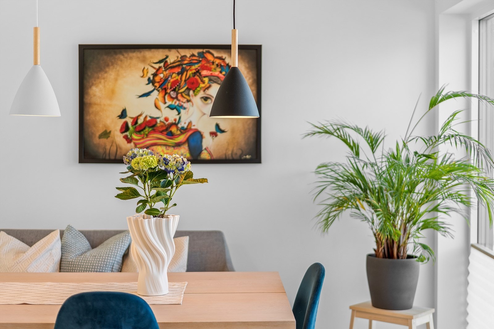 Detalj ved spisestuen Galleribilde