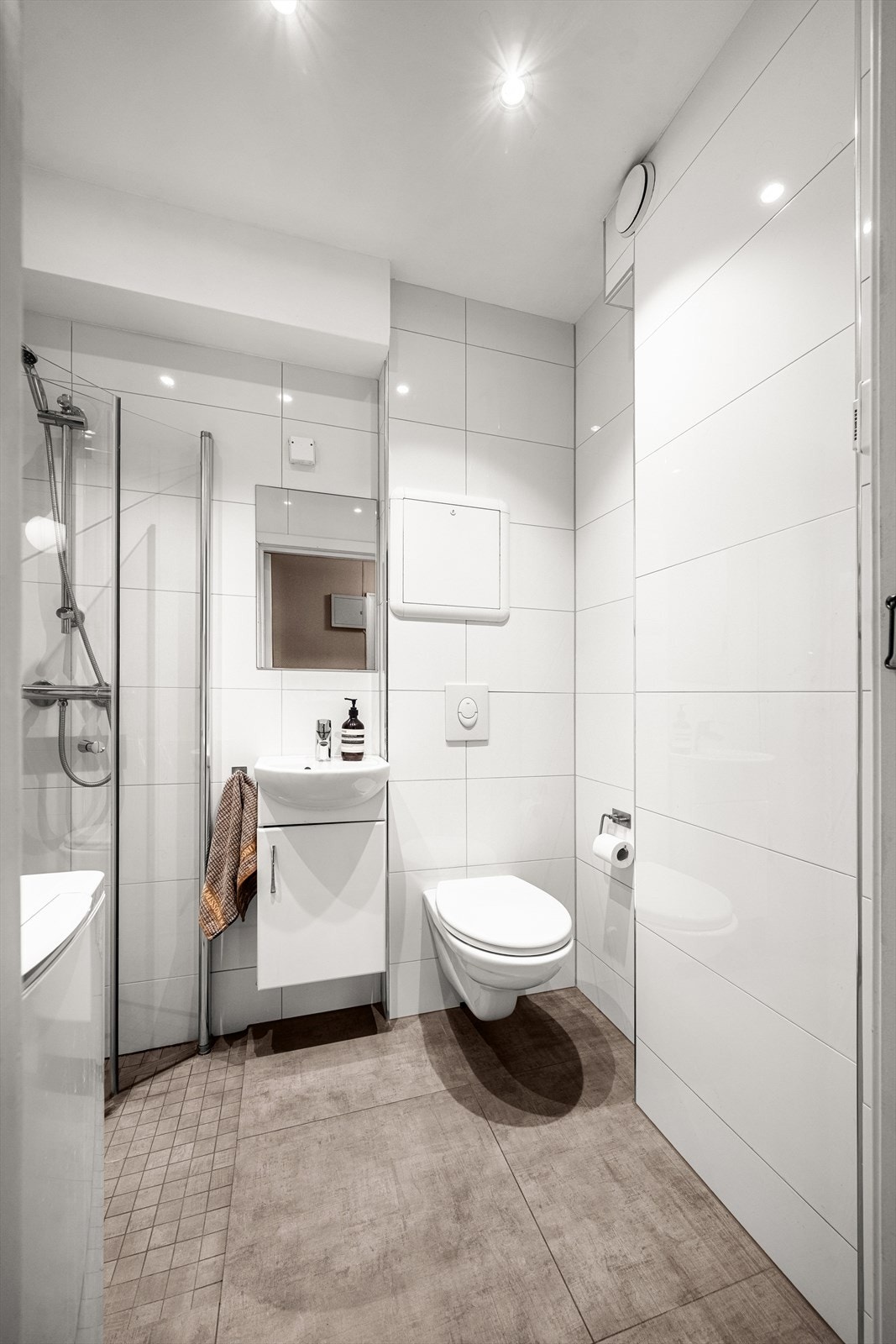 Baderommet ble pusset opp i 2017 i regi av tidligere eier. Galleribilde