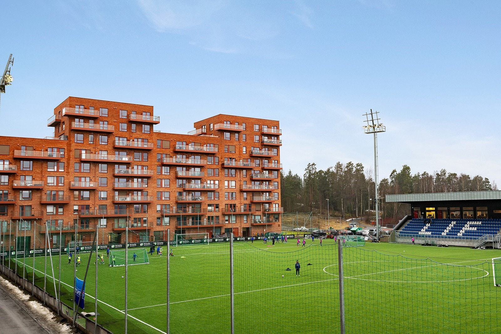 Boligen ligger ved Lørenskog Arena Galleribilde