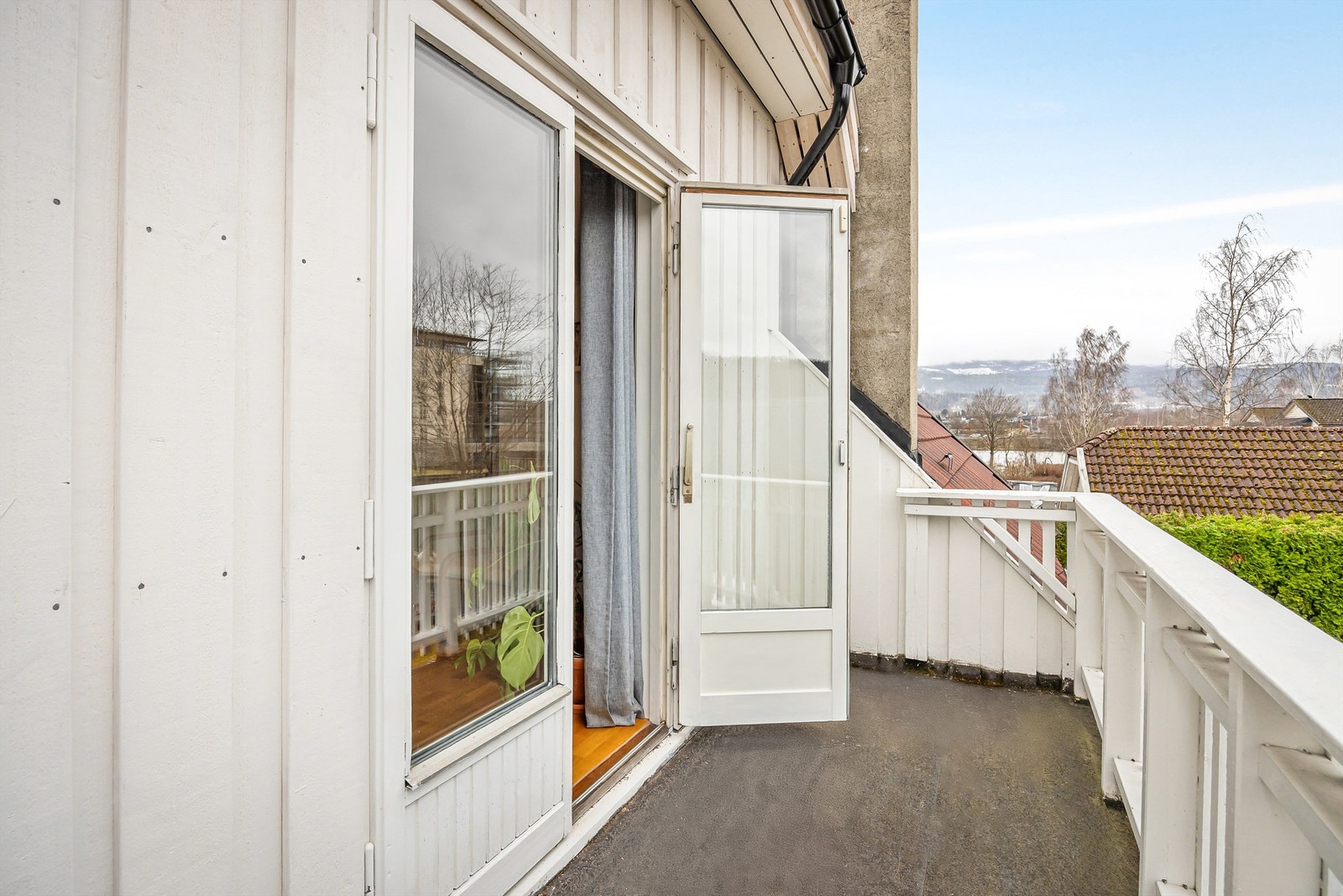 Vestvendt balkong på 5 kvm Galleribilde