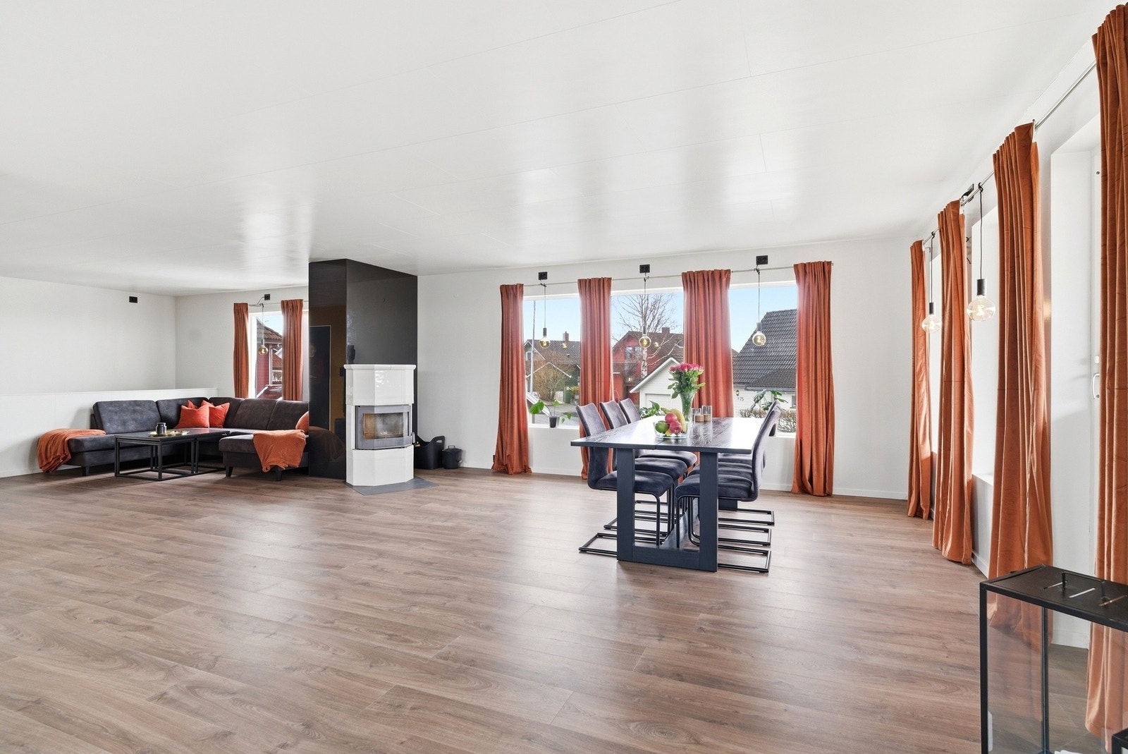 Her er det gode muligheter til å sette eget preg på innredningen av rommet. Galleribilde