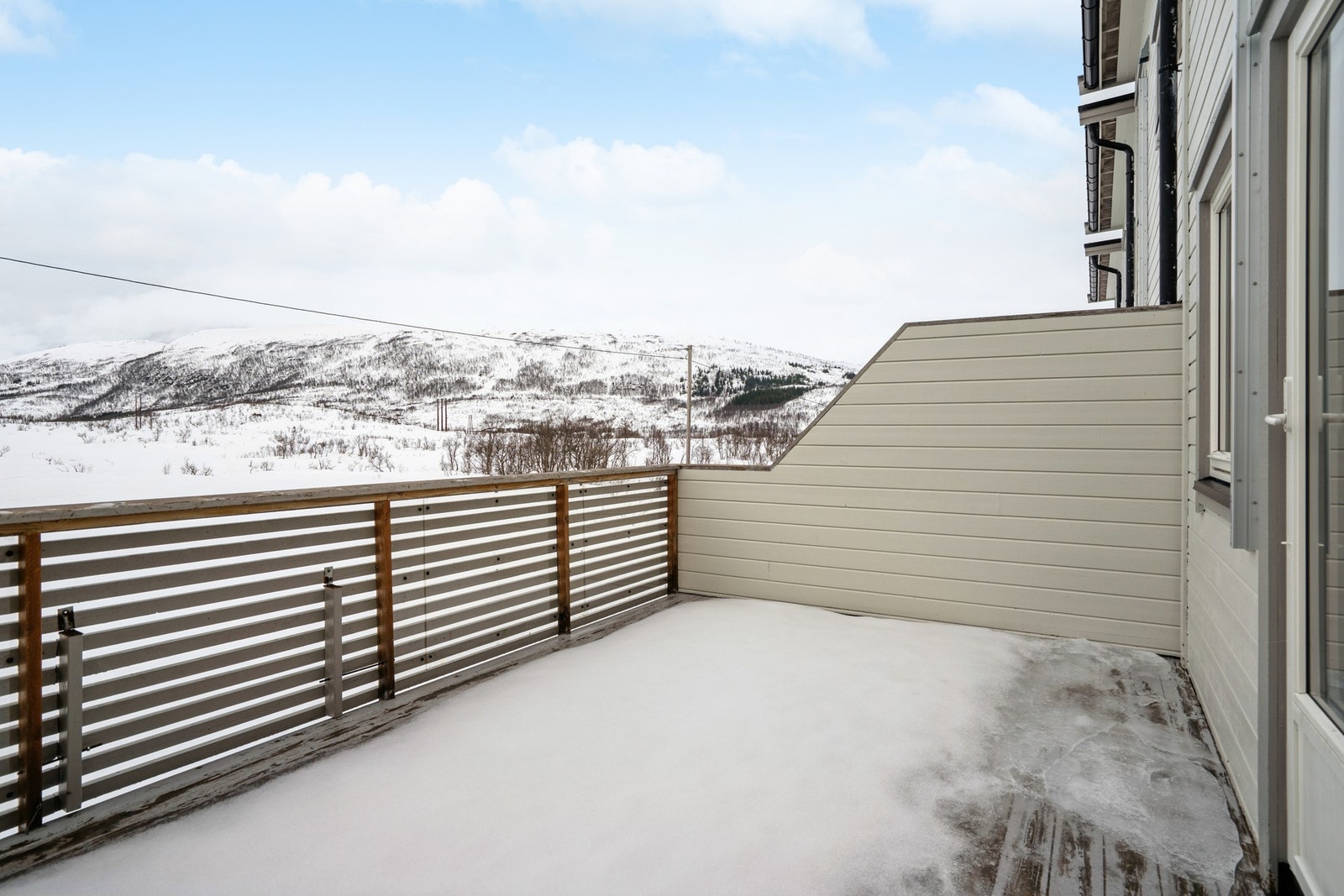 Veranda på baksiden Galleribilde