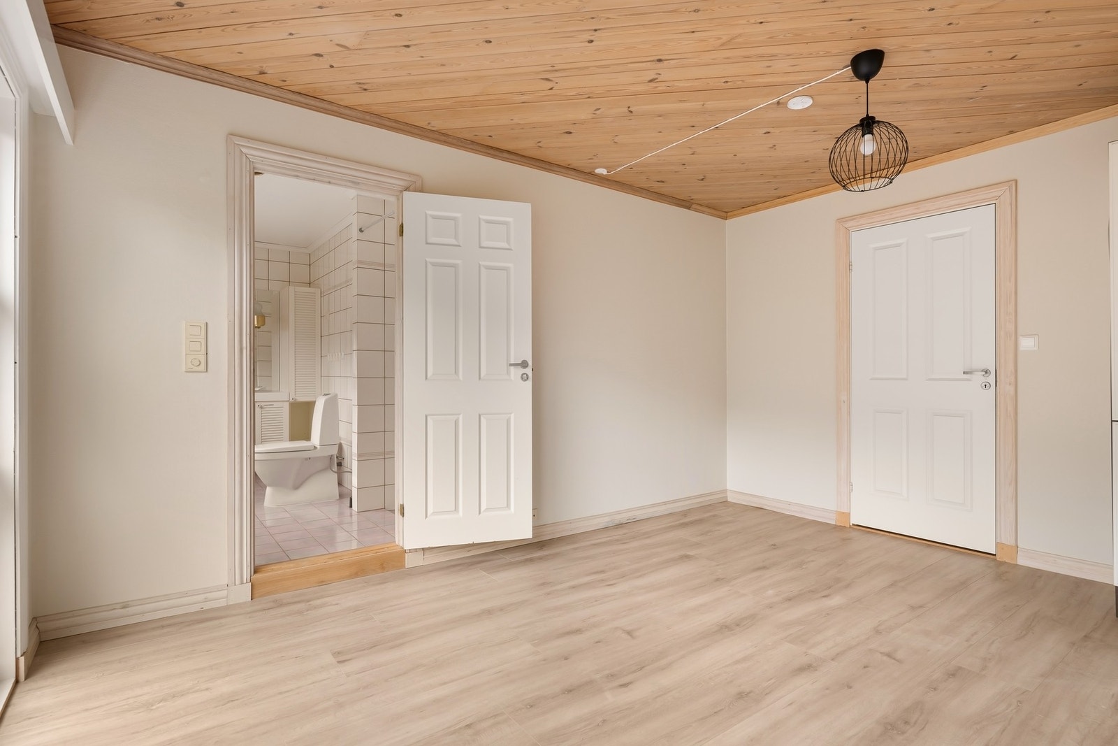 Denne etasjens er i tilknytning til hovedsoverommet Galleribilde