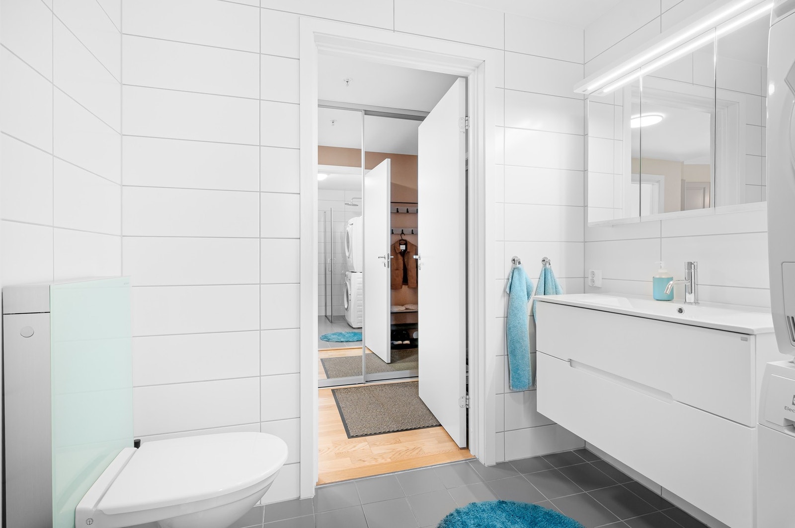 Badet har fått tilstandsgrad 1 i tilstandsrapport fra takstmann. Galleribilde