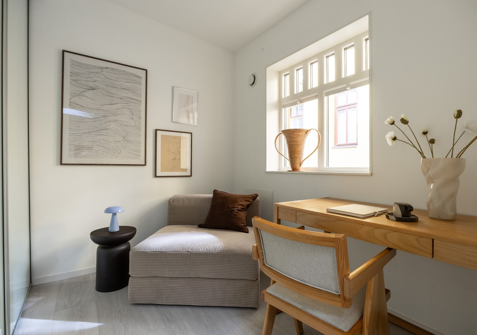 Boligen byr på to gode soverom som enkelt kan innredes. Galleribilde