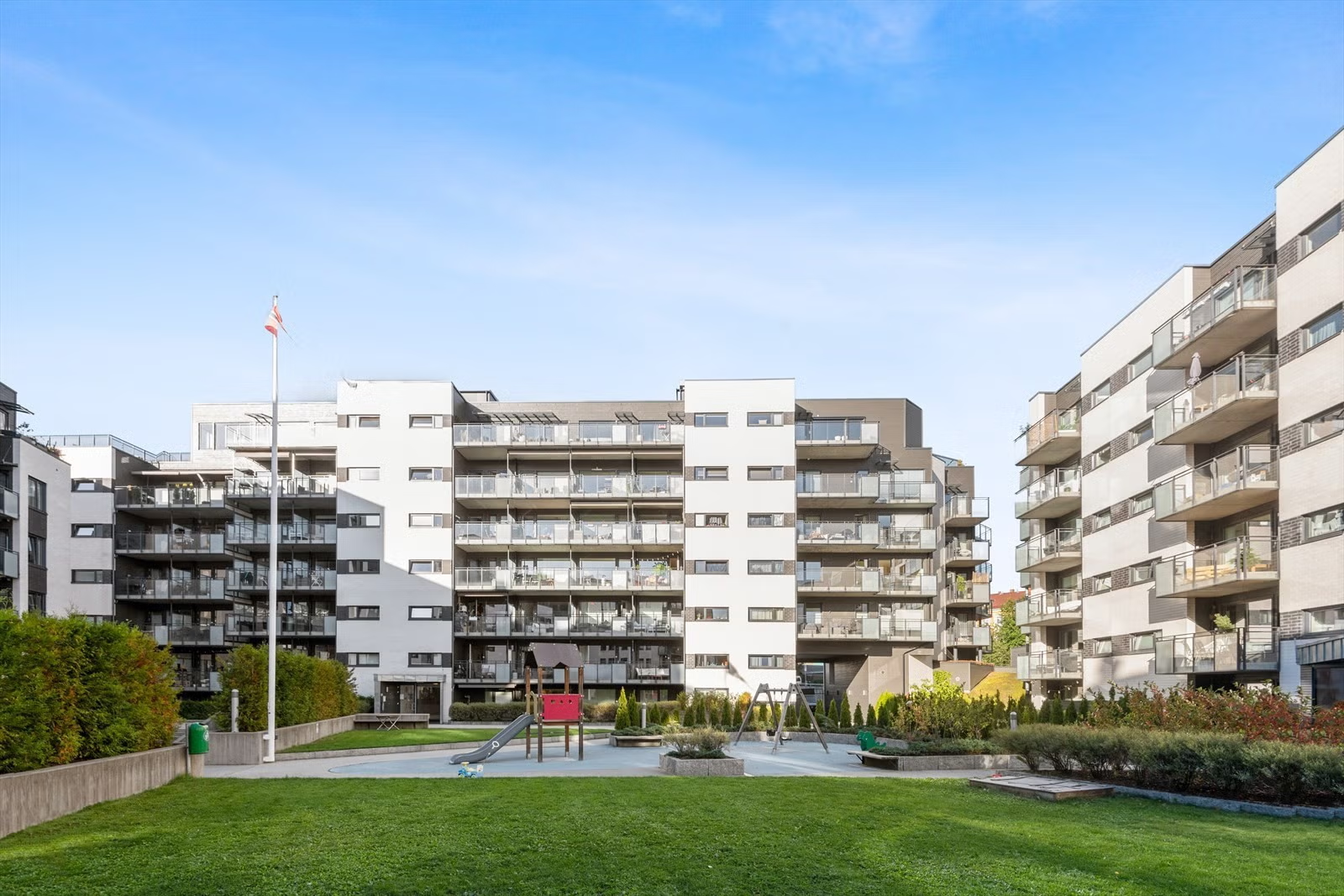 Torshov Torg er et stort og trygt sameie bestående av 213 boliger, som sikrer stabile og gode boforhold Galleribilde