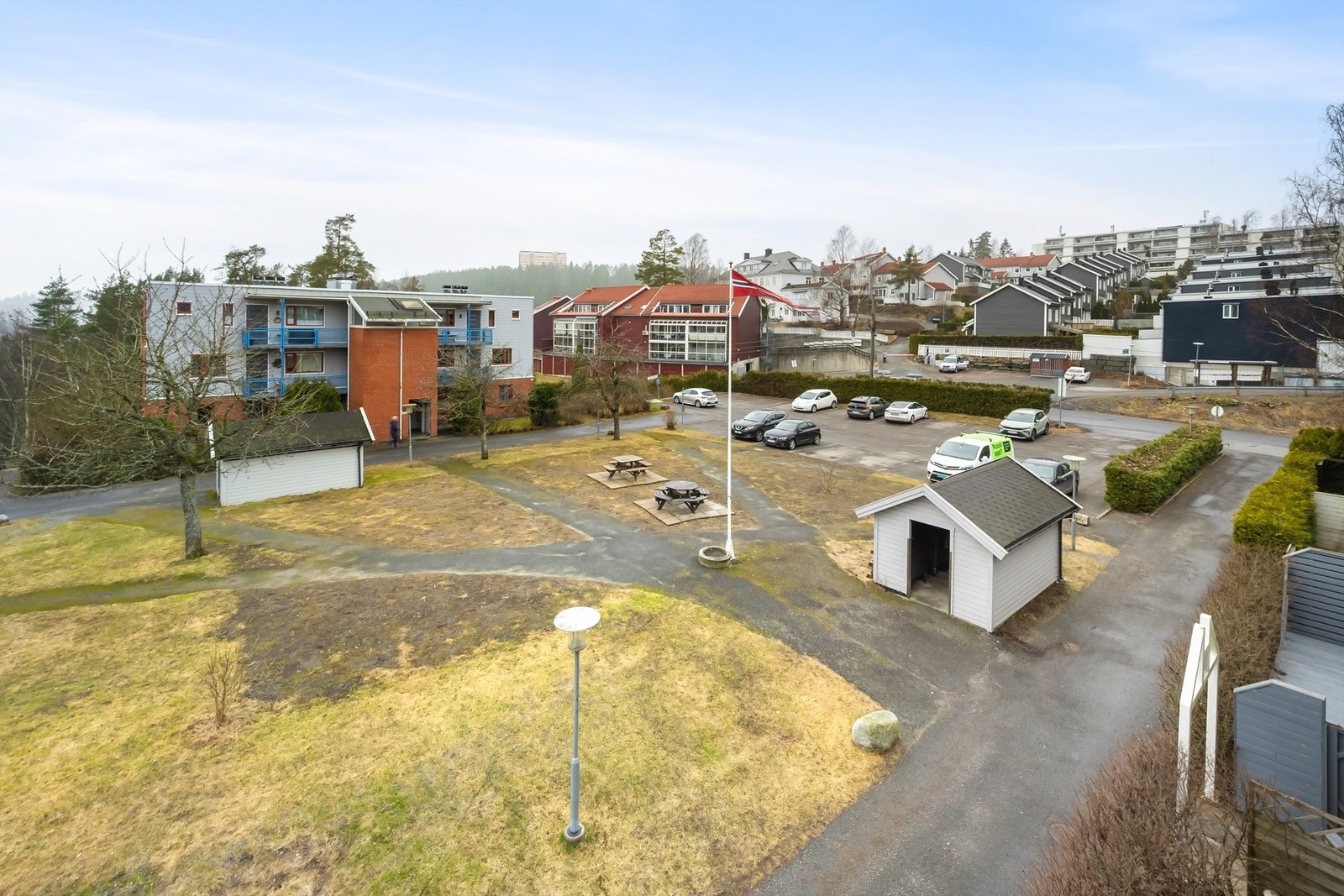 Med Østmarkas turstier og skiløyper praktisk talt rett utenfor døren, er dette en ideell beliggenhet for den aktive. Galleribilde