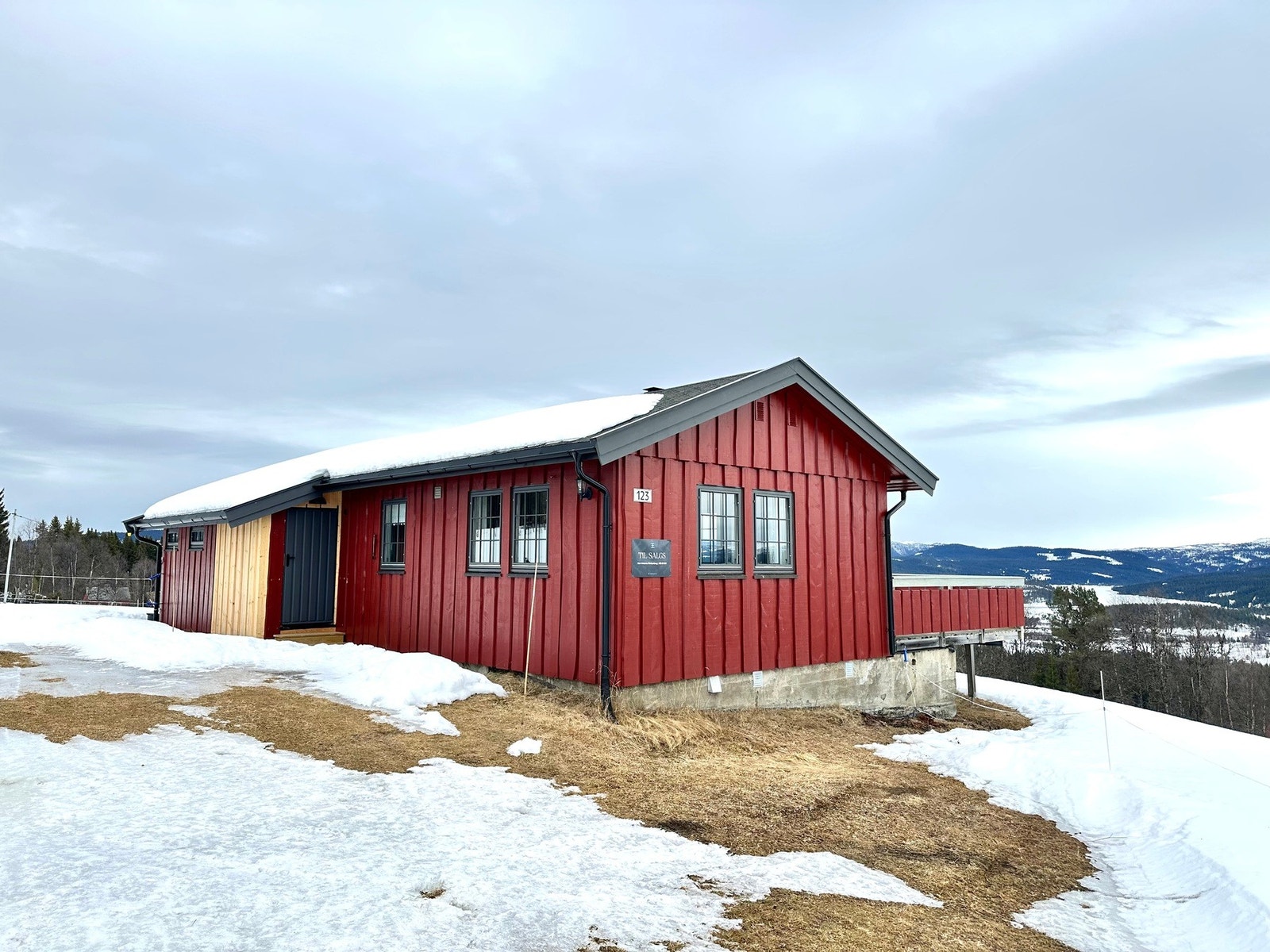 Flott eiendom beliggende på setervoll. Galleribilde