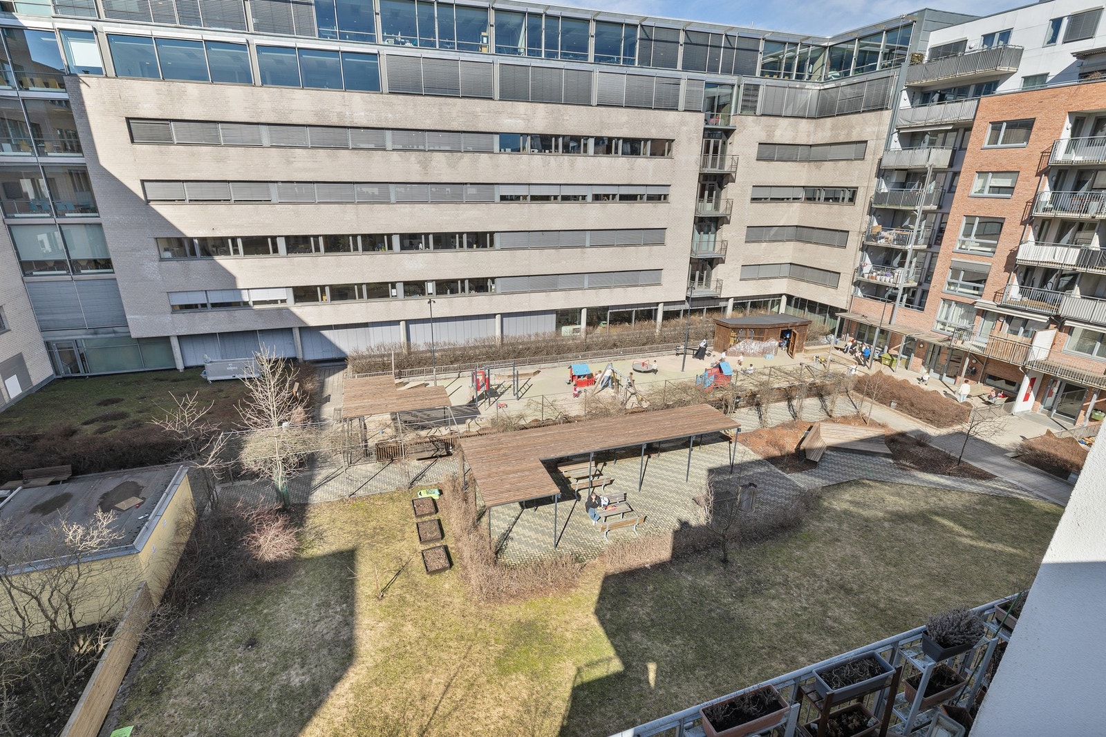 Flott beliggenhet i indre gårdsrom. Galleribilde