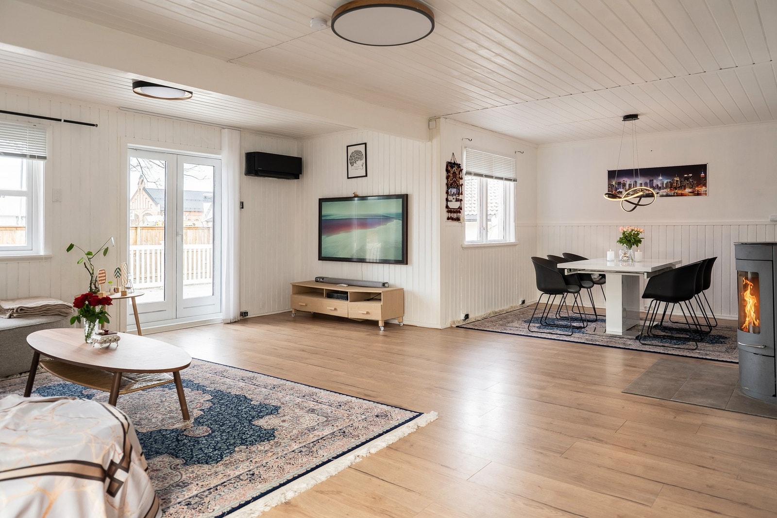 Flere rom er oppgradert med nymalte overflater som gir et lyst og helhetlig uttrykk. Galleribilde