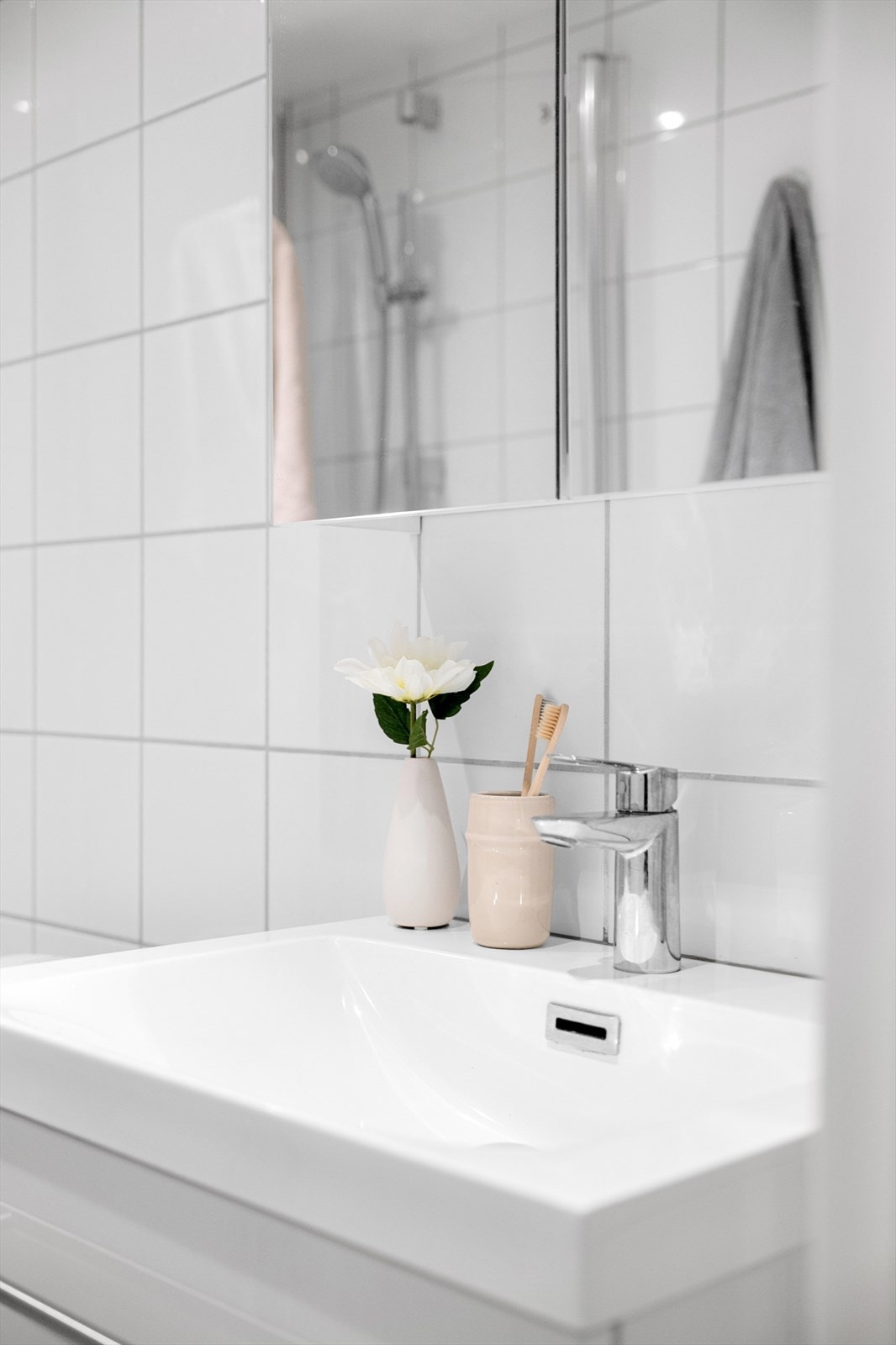 Det er opplegg for vaskemaskin i hjørnet. Galleribilde