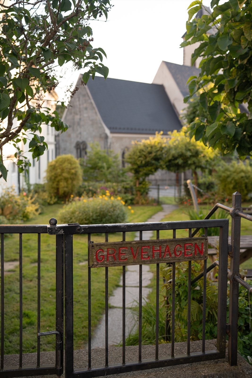 Populære Grevehagen ligger rett ved boligen. Galleribilde