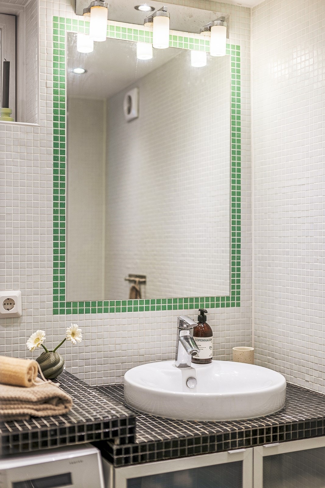 Detaljer | W Eiendomsmegling. Galleribilde