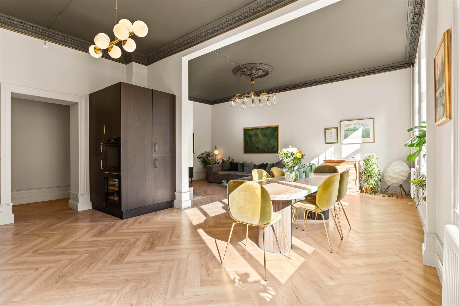 Den åpne løsningen gir svært gode møbleringsmuligheter. Galleribilde