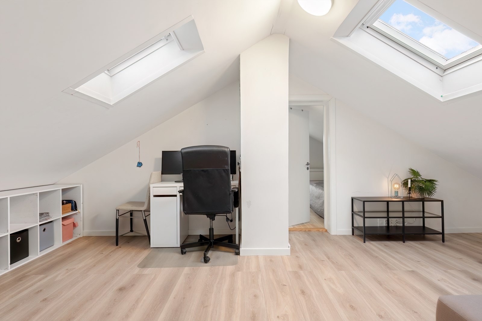 Loftstue Galleribilde