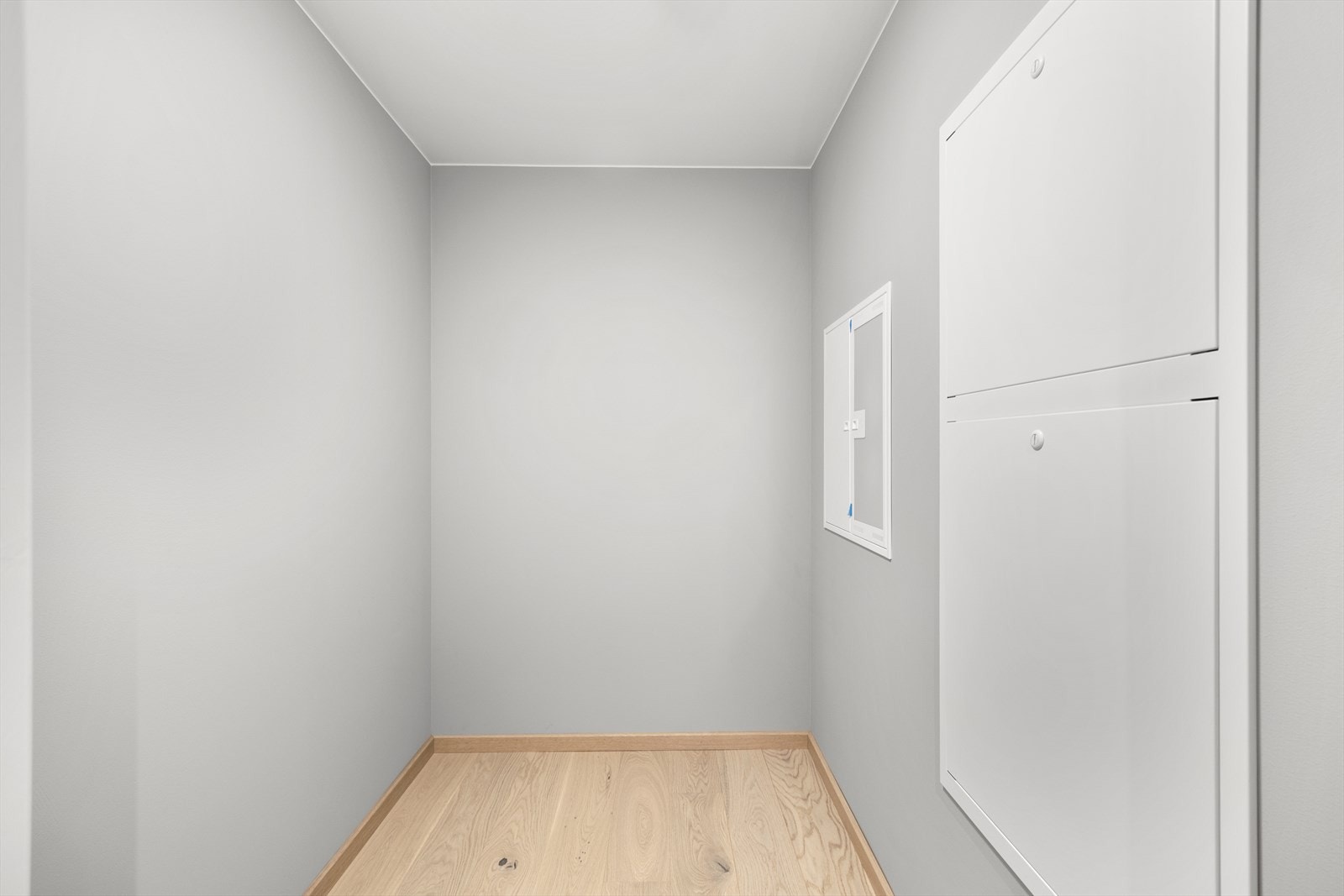 Innvendig bod - i tillegg finnes en kjellerbod på 5 kvm Galleribilde