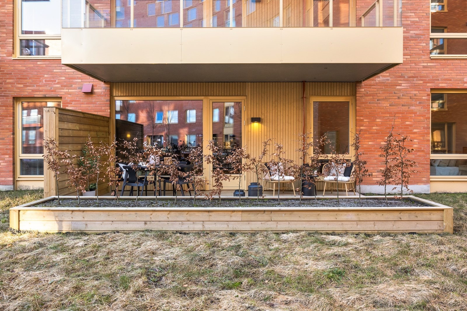 Beplantet romslig blomsterkasse Galleribilde