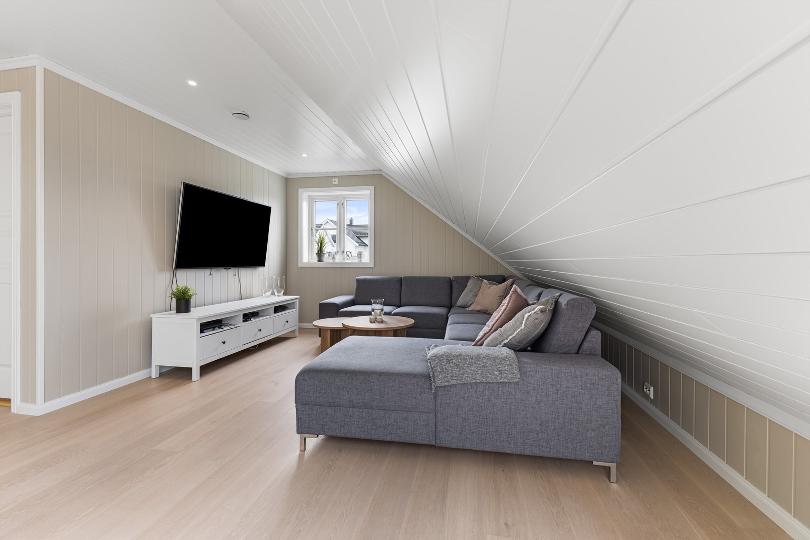 Stue 3. etasje Galleribilde