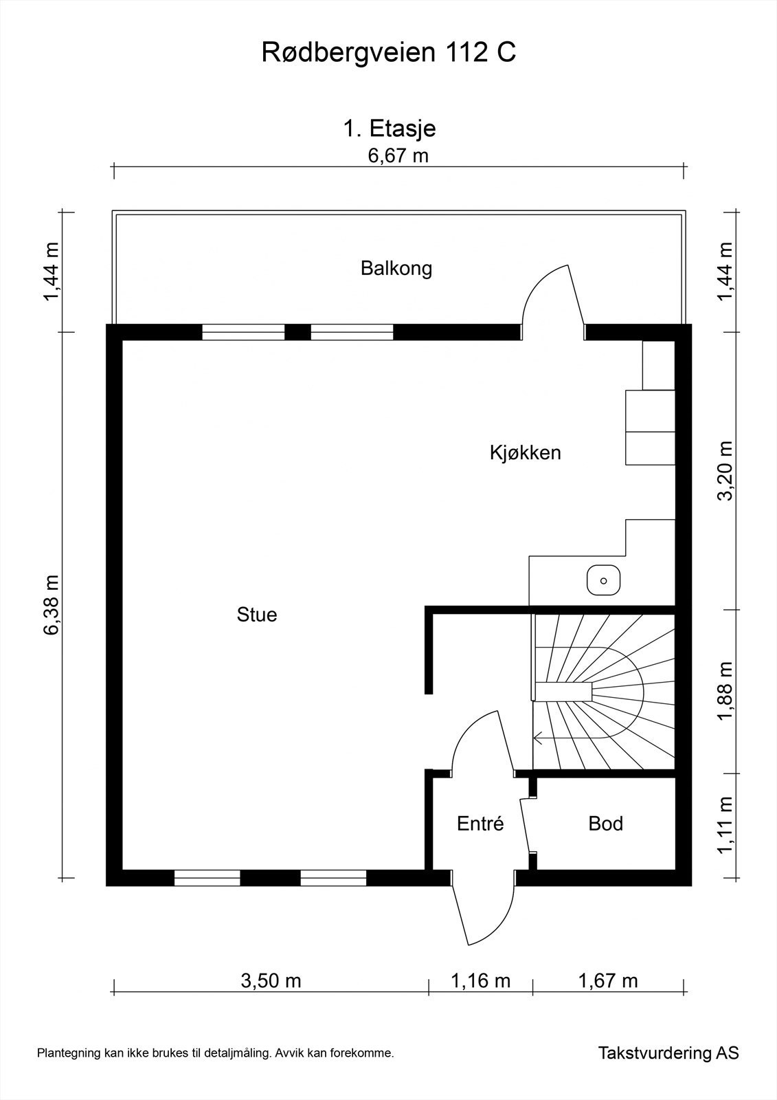 Første etasje rommer entré, bod, stue og kjøkken. Etasjen har et samlet bruksareal på 43 m². Galleribilde