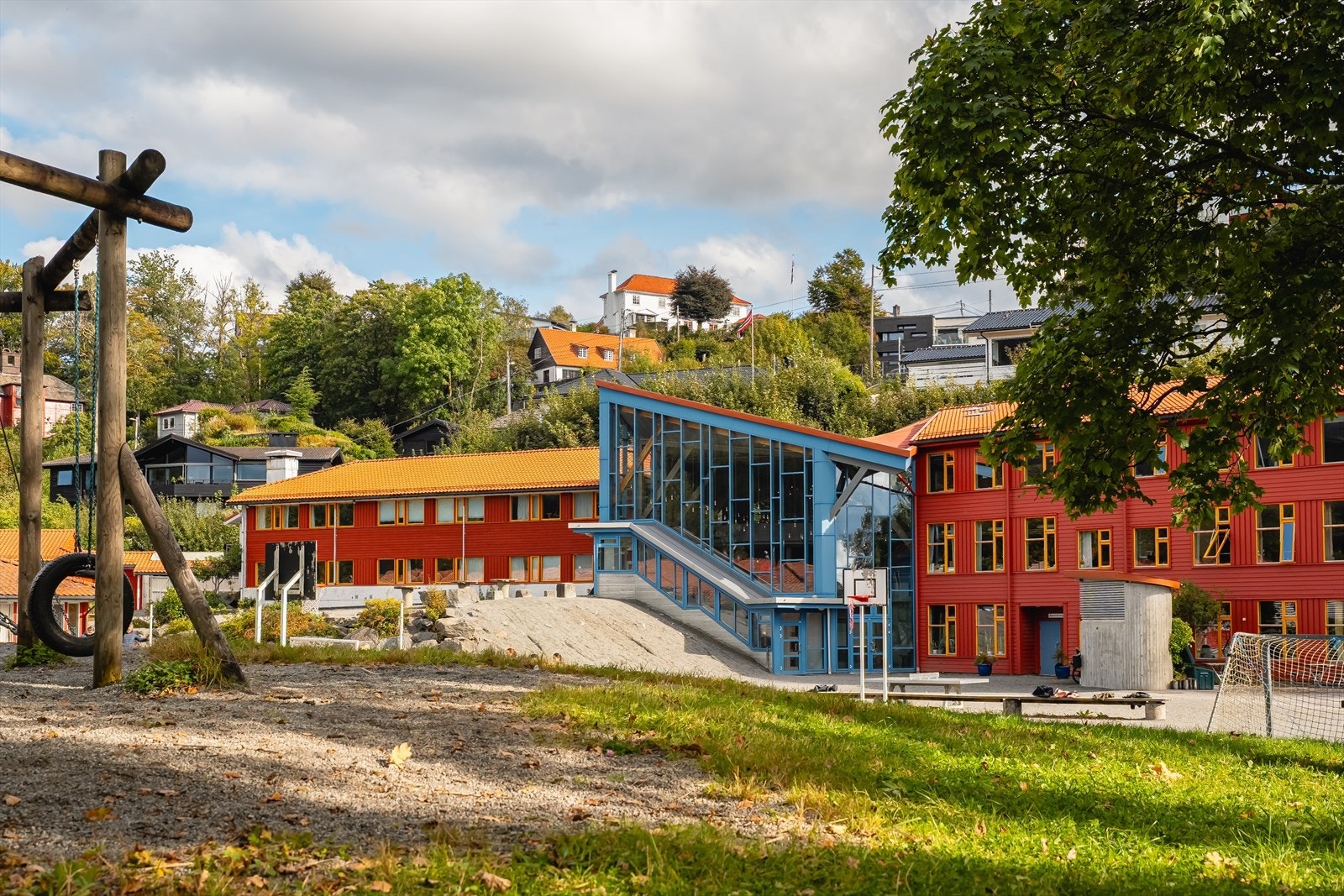 Steinerskolen paradis. Galleribilde