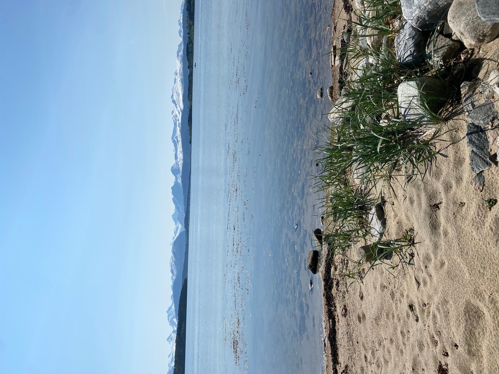 Like nedenfor eiendommen er det en flott badestrand. Galleribilde