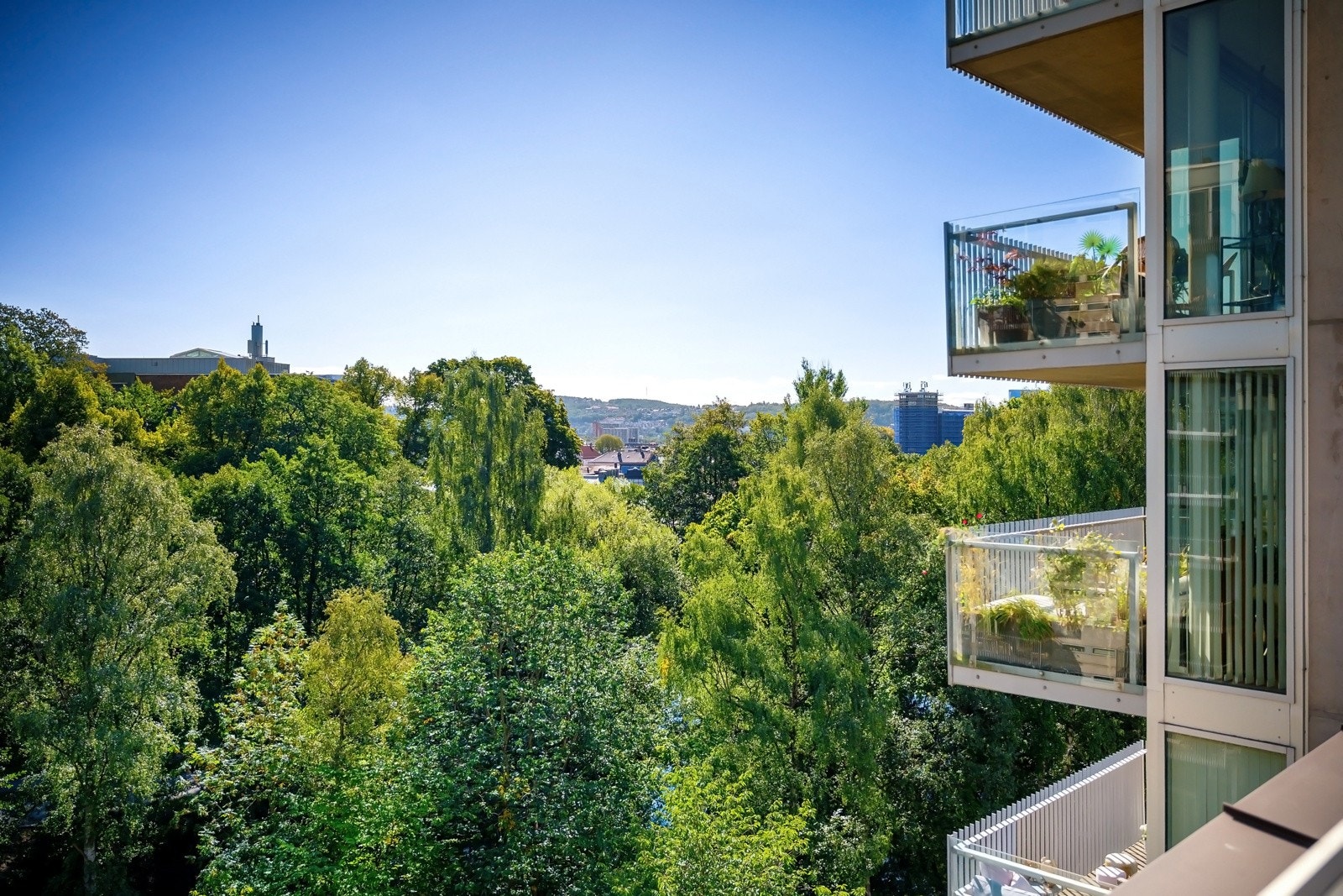 Luftig utsikt over Akerselva og Oslo by. Galleribilde