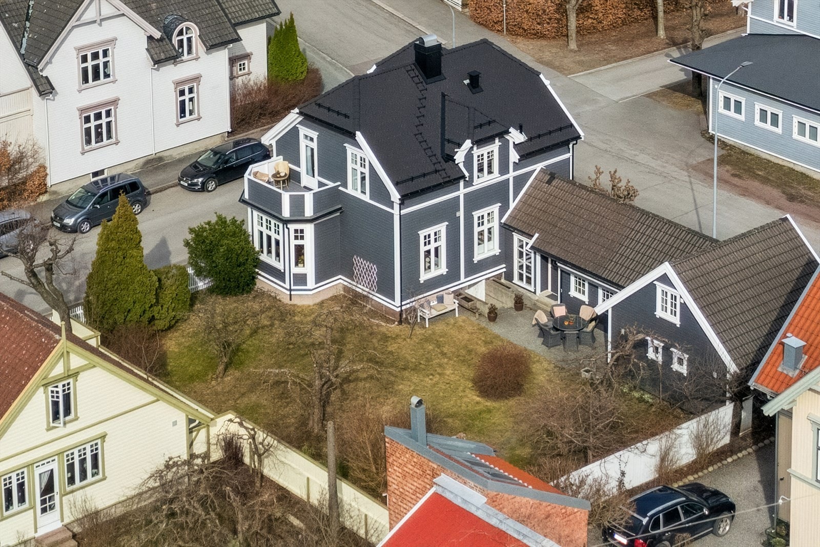 Velkommen til St Olavs gate 41 - presentert av Eiendomsmegler 1 ved Jesper Snekkestad. Foto: Eiendomsfoto AS. Galleribilde