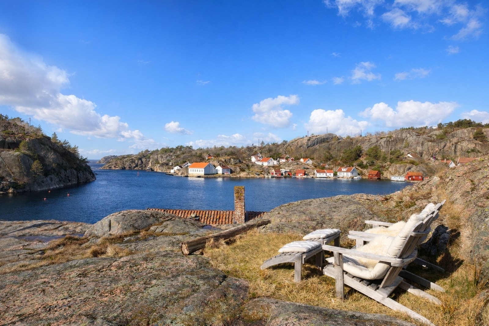Nydelig utsikt over Ny-Hellesund. Galleribilde