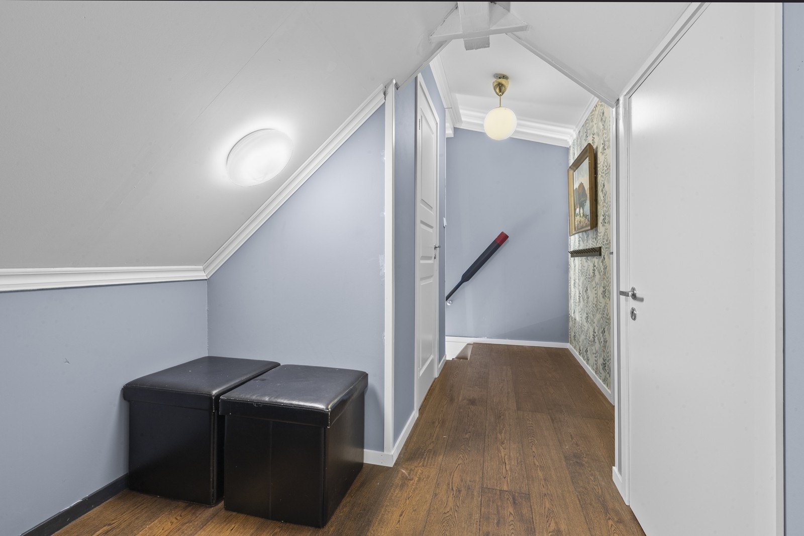 Adkomst til loftsetasje. Galleribilde