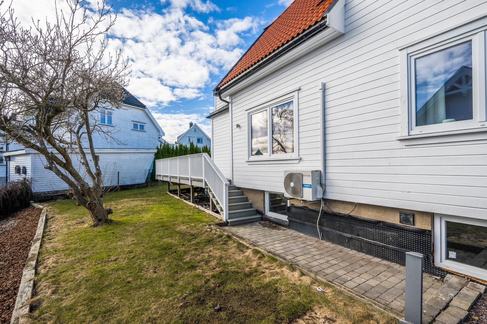 Velkommen til visning av en attraktiv bolig med gode kvaliteter i et etablert og etterspurt boligområde. Galleribilde