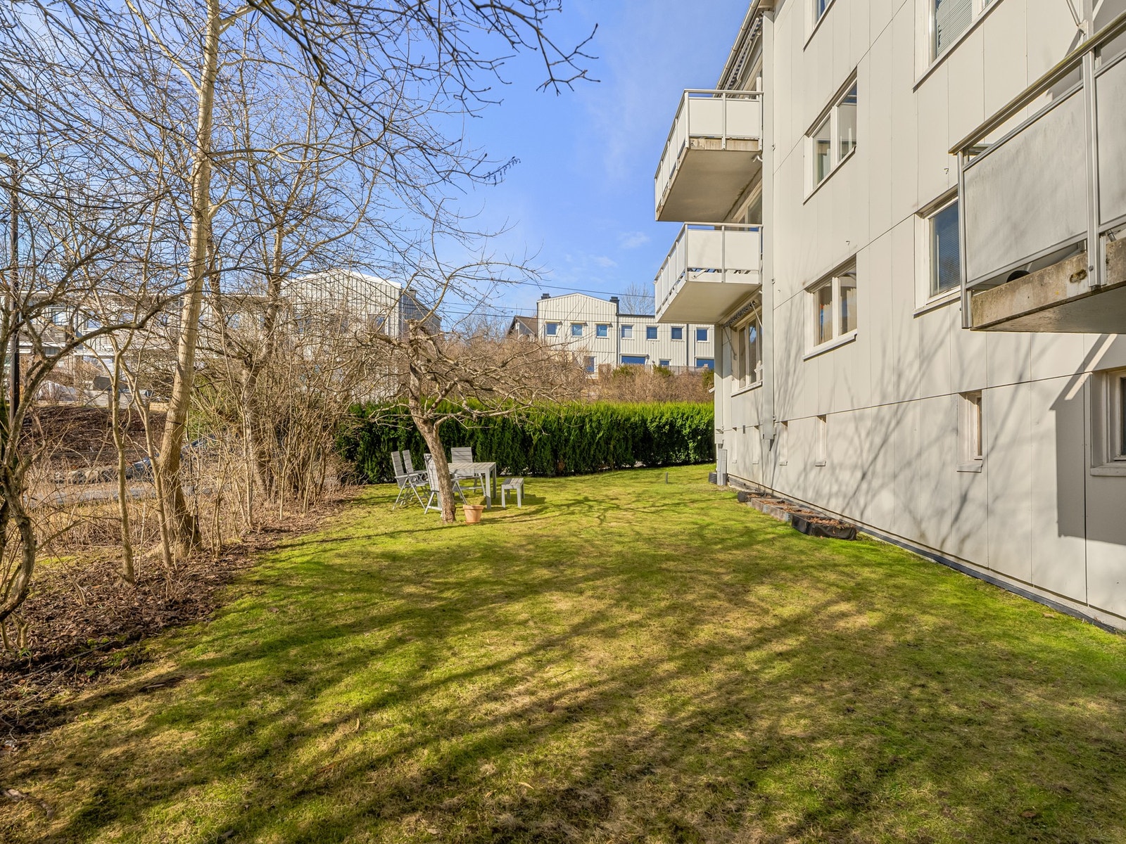 Selger har satt pris på et rolig, trygt og fint nabolag. Galleribilde