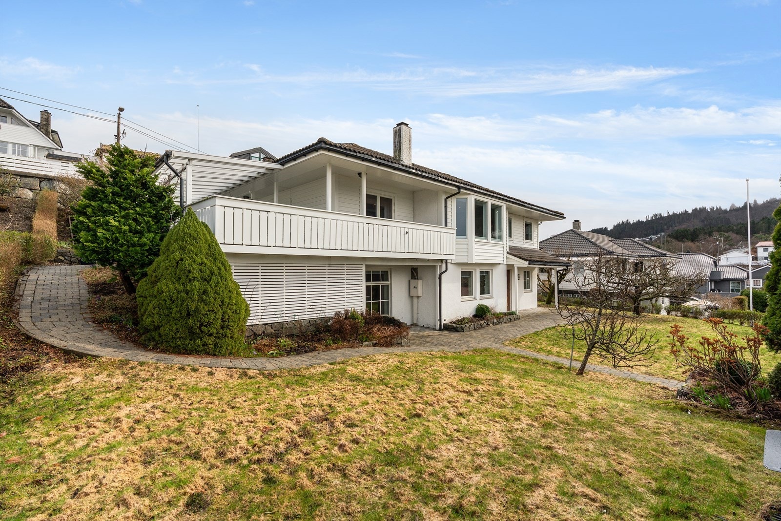 Under terrassen er verksted/hobbyrom Galleribilde