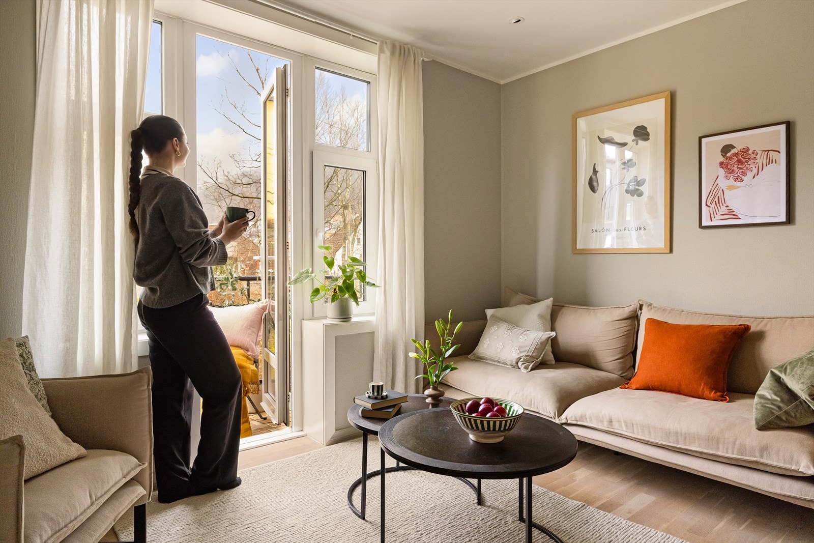 W Eiendomsmegling Bergen ved Christina Erstad og Markus Håland har fått gleden av å presentere Jørgen Moes gate 4! Galleribilde