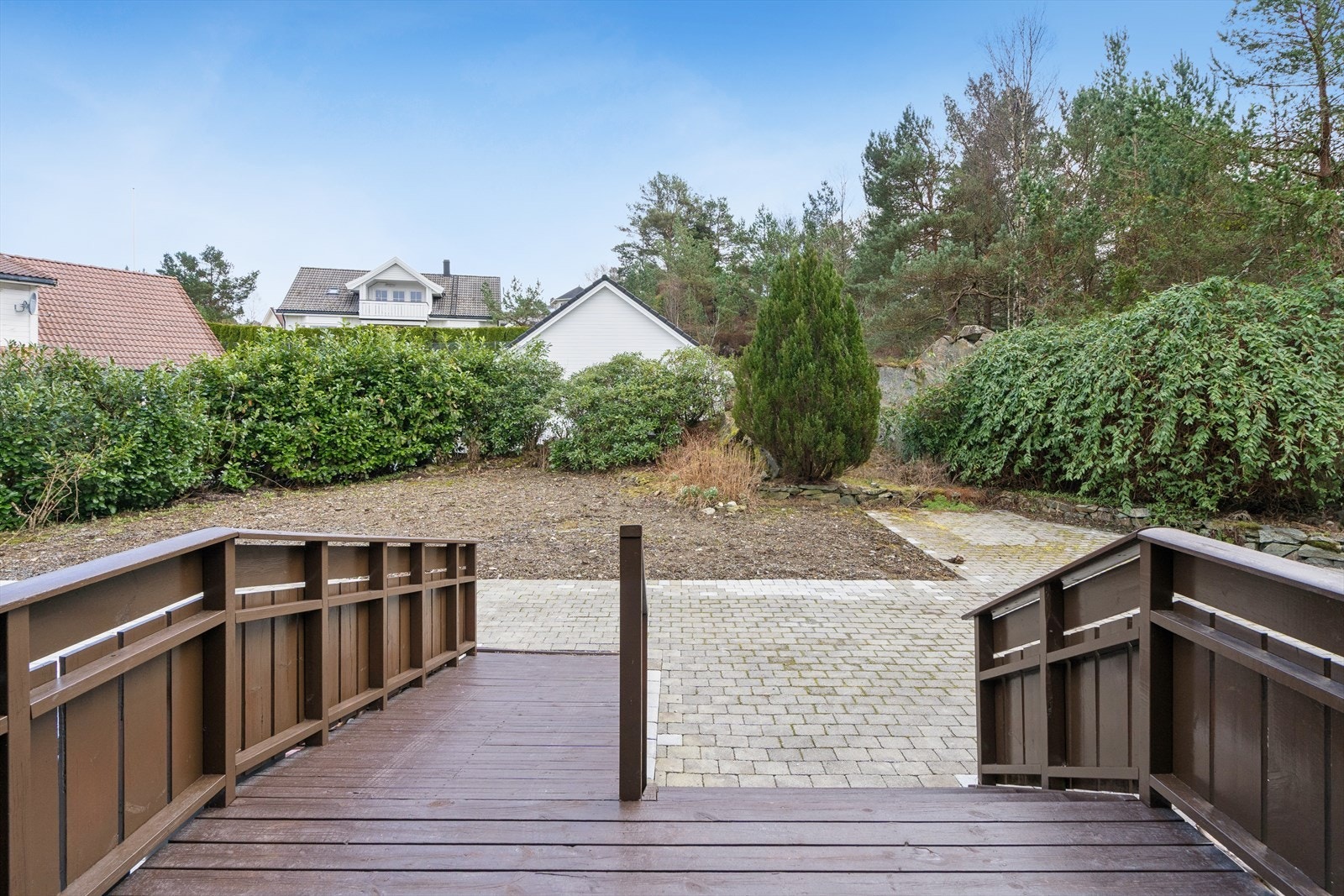 Pent opparbeidet inngangsparti. Galleribilde