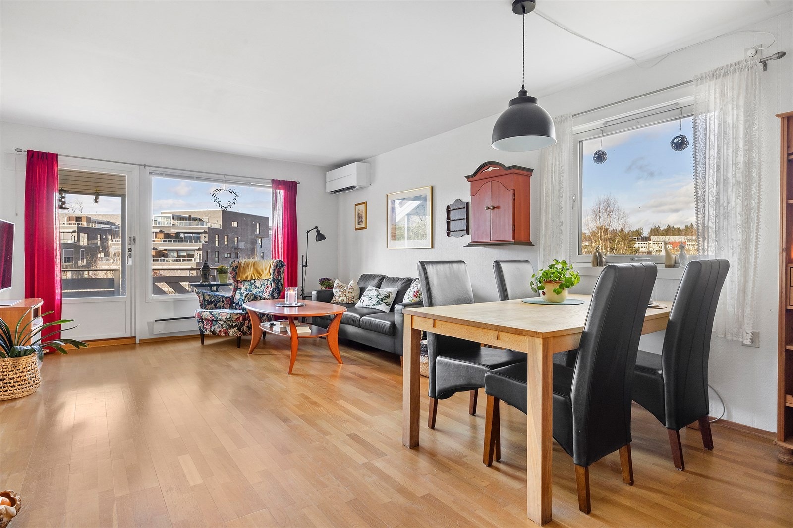 Velkommen til visning i Nordjordet 67! Foto: Diakrit (Junaid Hanif) Galleribilde