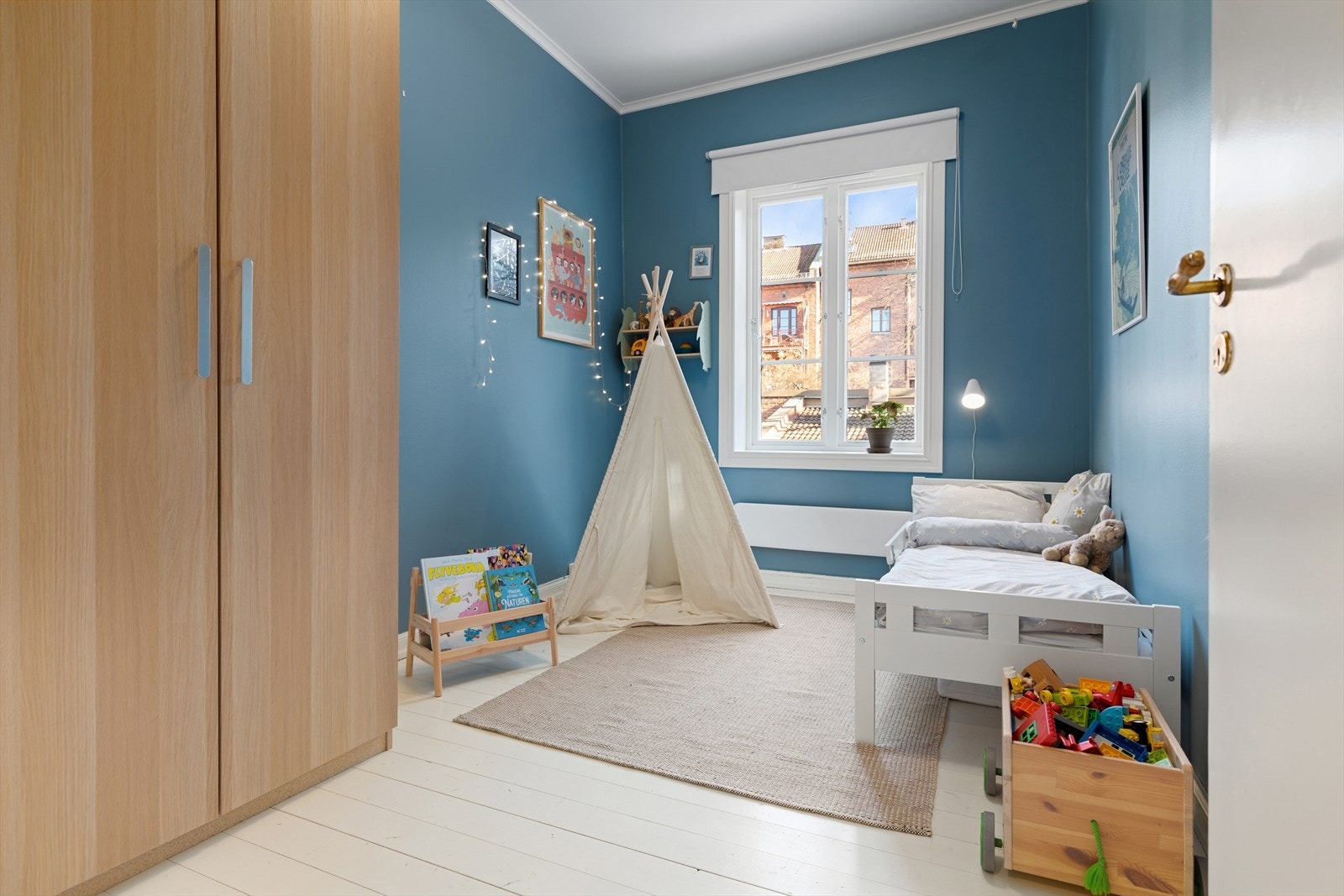 Soverom 2 har også en svært god størrelse. Galleribilde