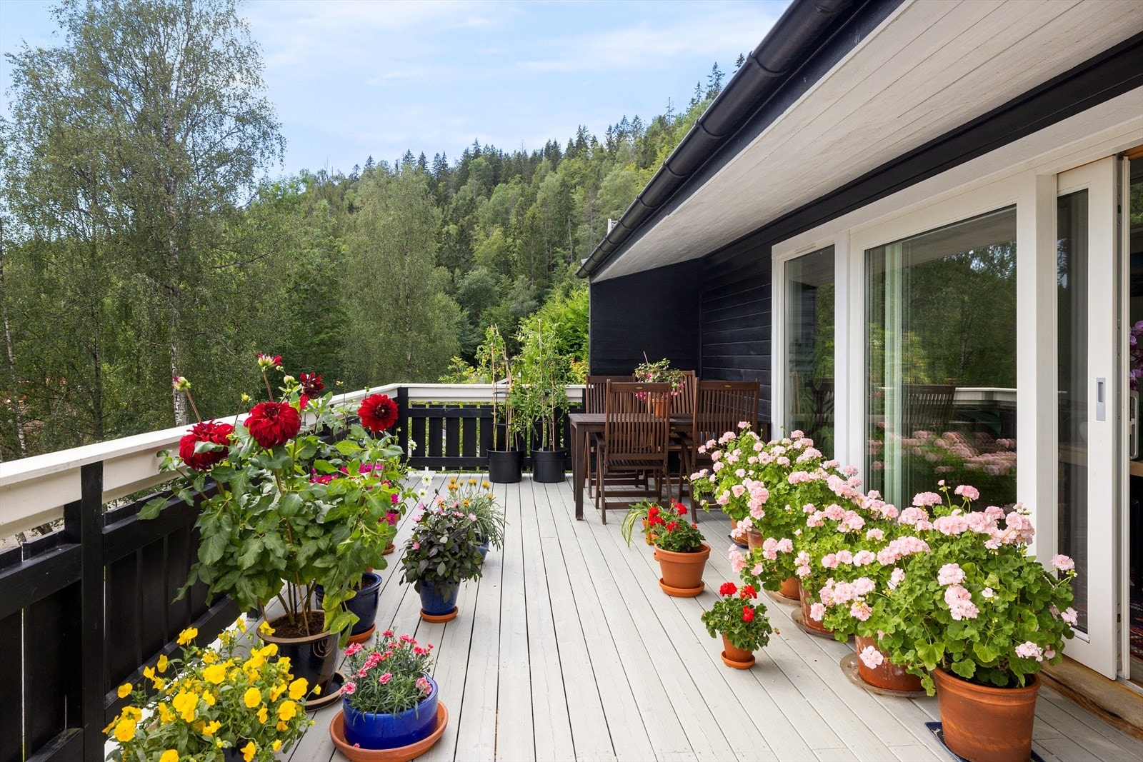 Stor og flott veranda på ca. 30 kvm Galleribilde