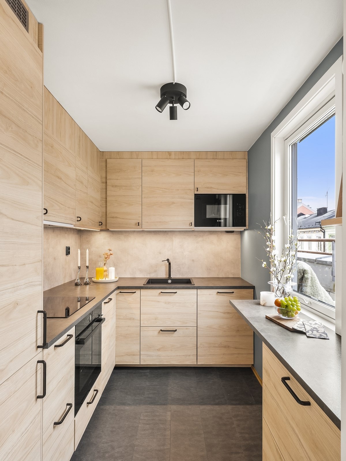 Moderne kjøkkeninnredning fra Ikea, montert i 2023. Galleribilde