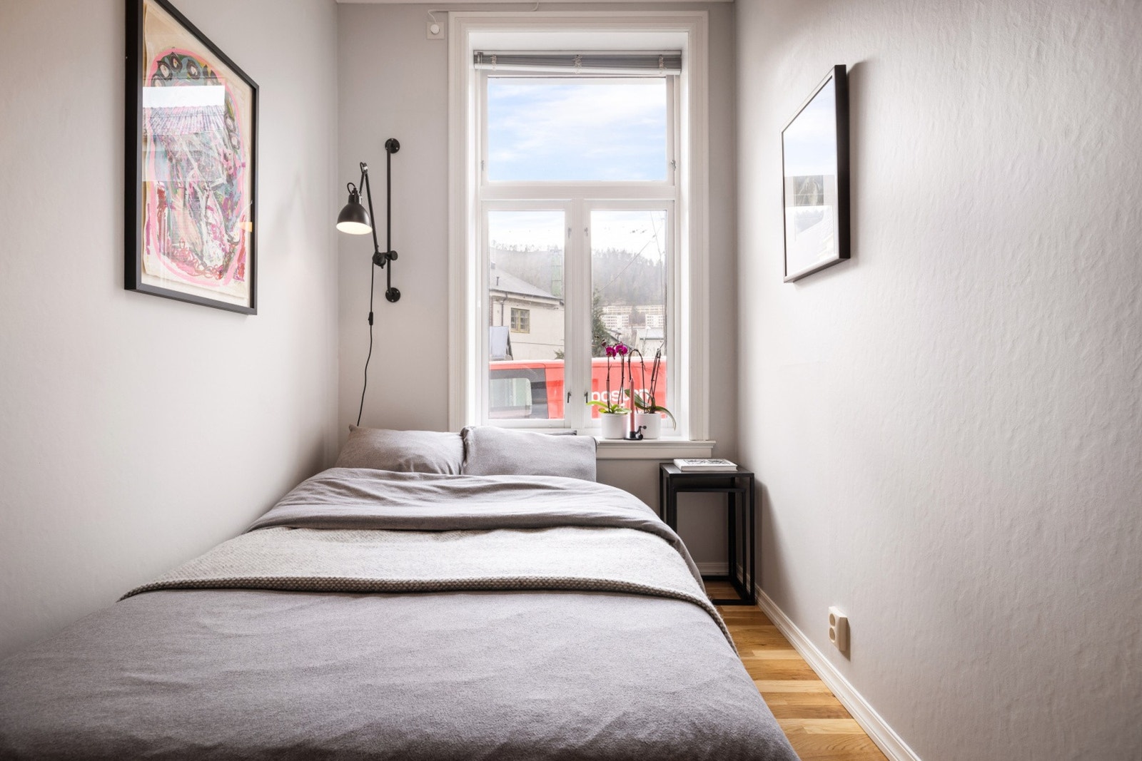 Her er det flere muligheter ettersom hvilket behov en har. Dersom en ønsker å leie ut et soverom kan en få gode leieinntekter. Galleribilde