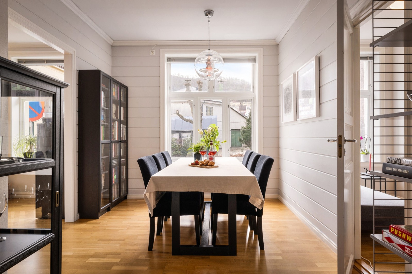 Her er det god plass til familie og gjester. Galleribilde