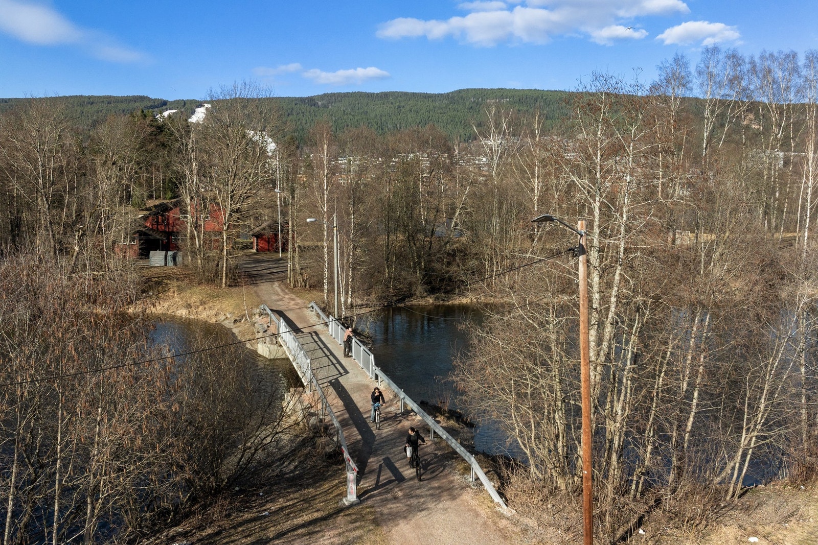 I direkte nærhet har du Sølfastøya med lekeplass og turområde og skogsløyper. Galleribilde