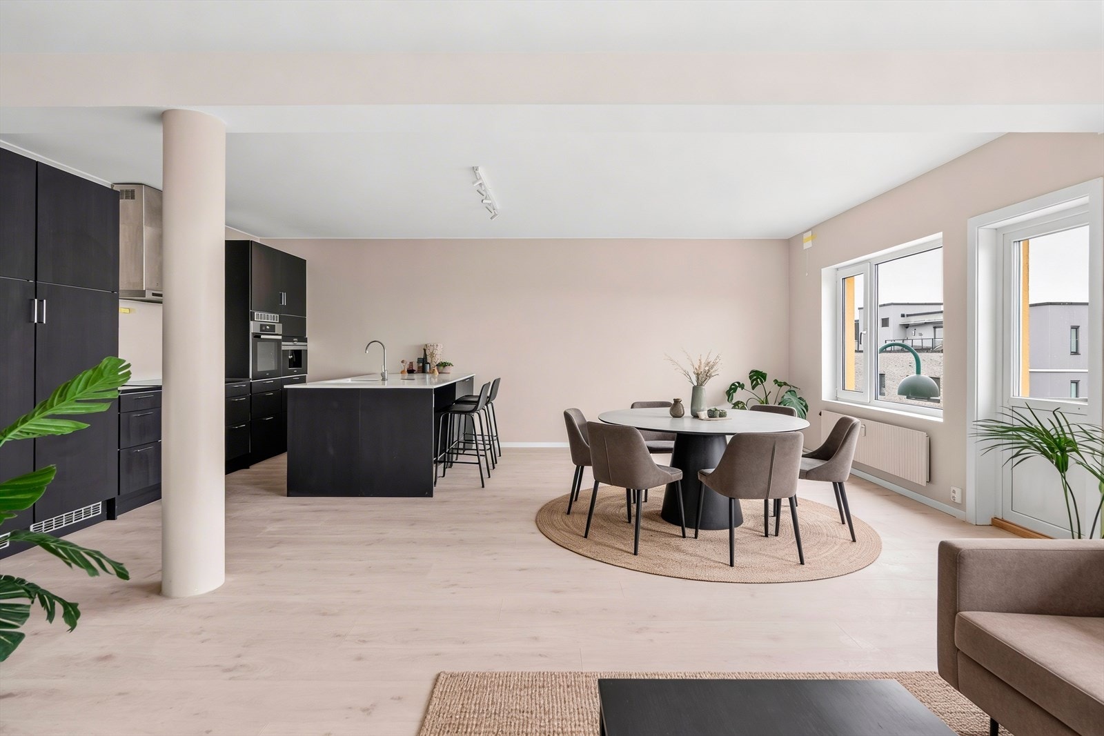 Velkommen til Helgerødgata 15A! Bildet er digitalt stylet. Foto: Stefan Borup Galleribilde