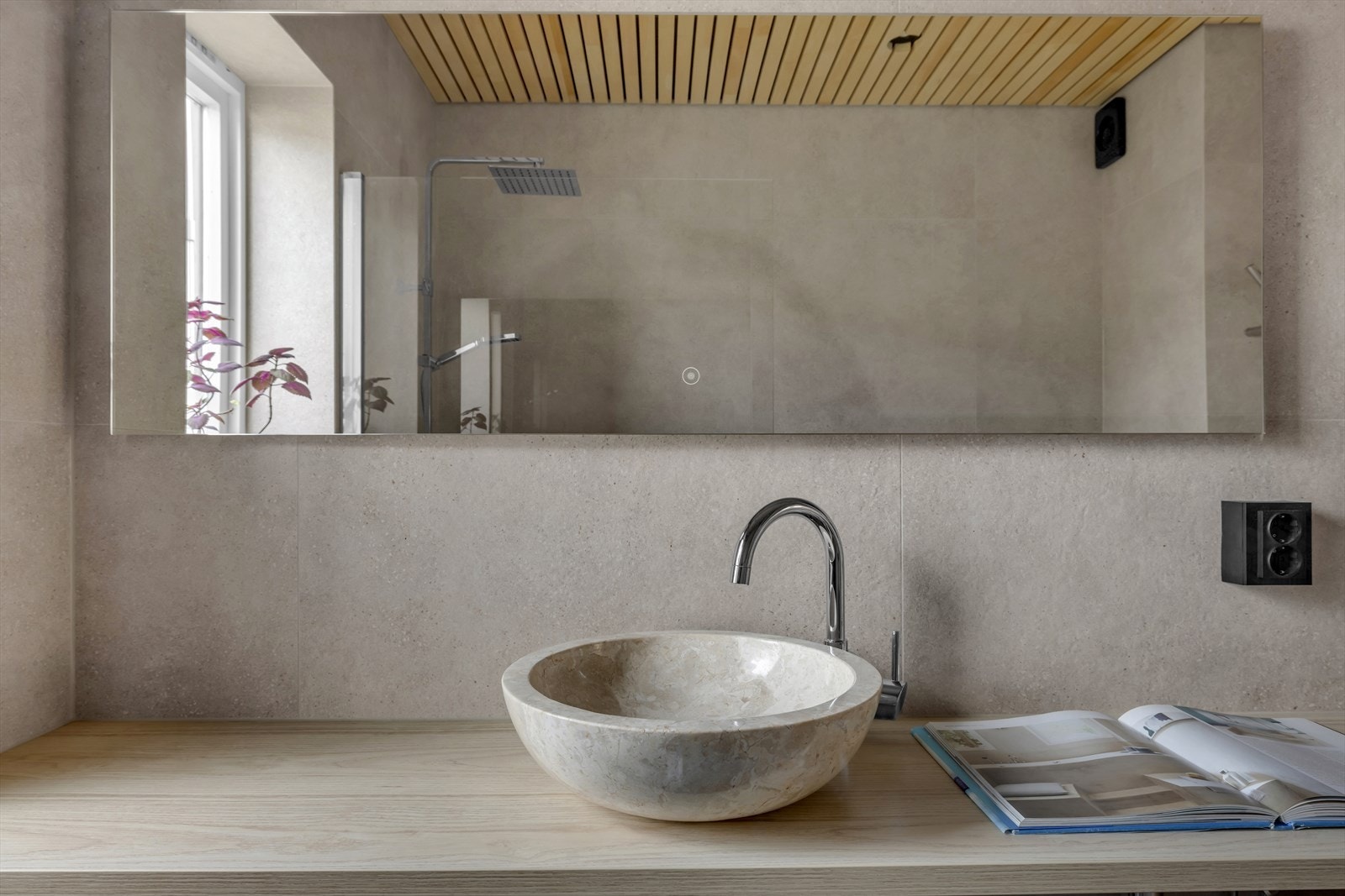 Gjennomgående lekre detaljer og materialvalg Galleribilde