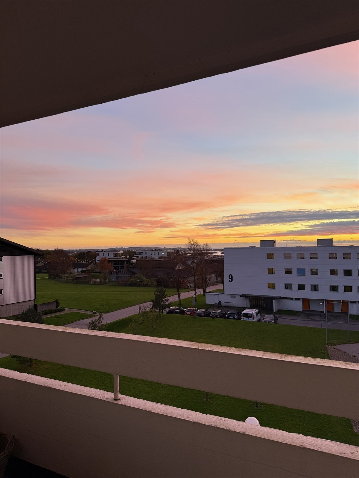 - Selgers private bilder av solnedgang - Galleribilde
