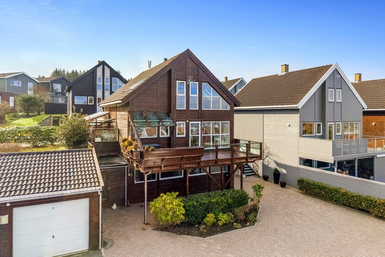 Velkommen til Bogafjellbakken 161 - Presentert av Thomas Heggen v/ Privatmegleren Sandnes. Galleribilde