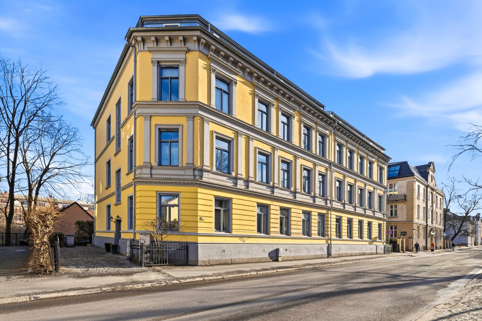 God lagringsplass i boder på totalt 29 m² Galleribilde