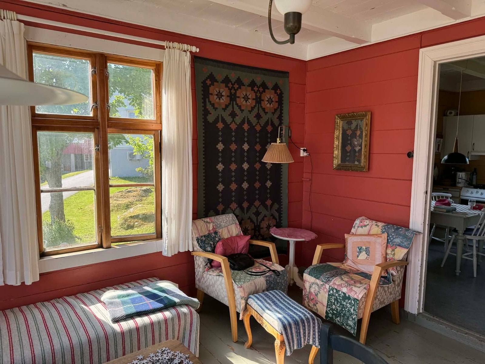 Rødstua mot vest. Galleribilde