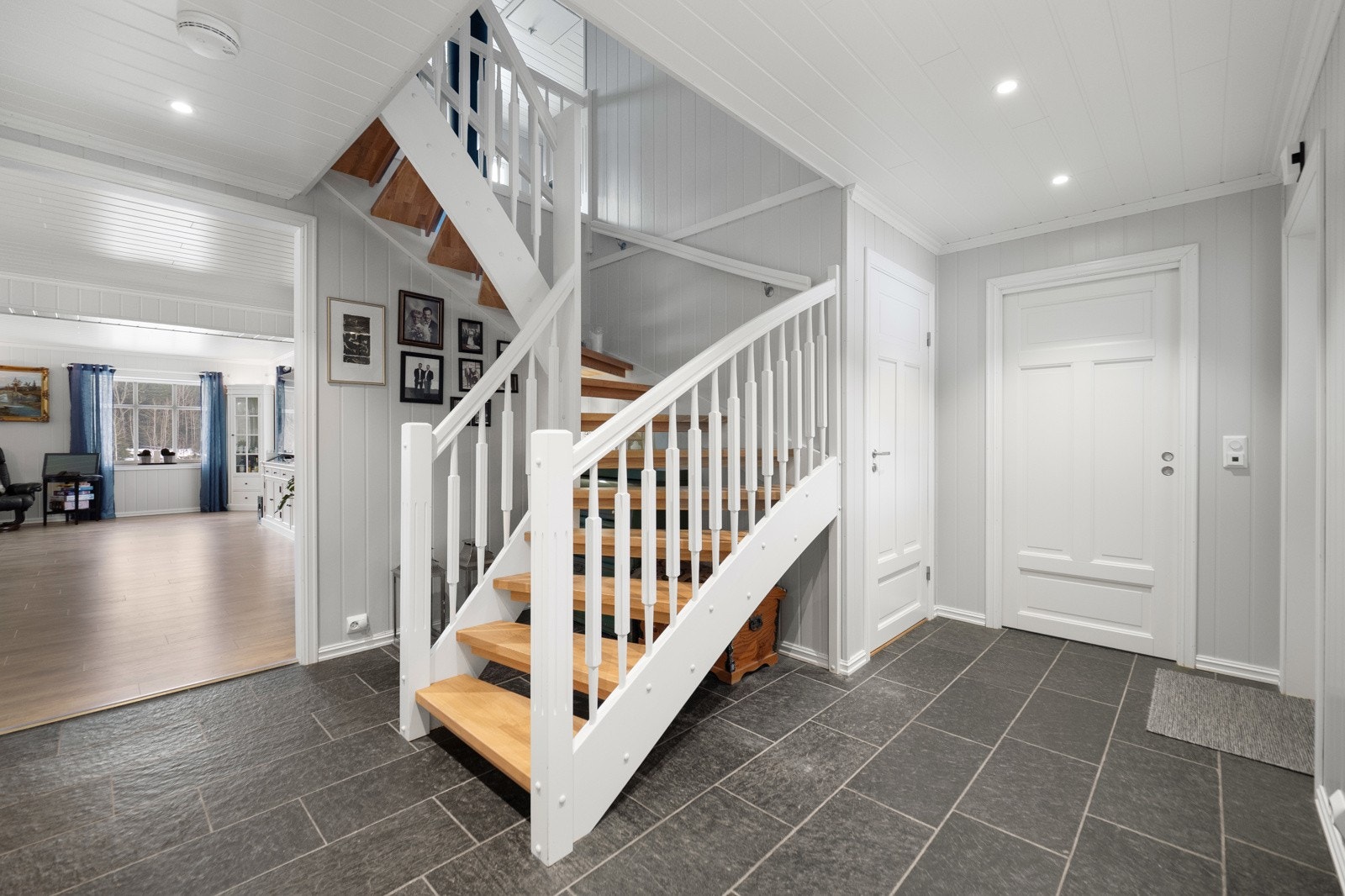 P1870955 Galleribilde