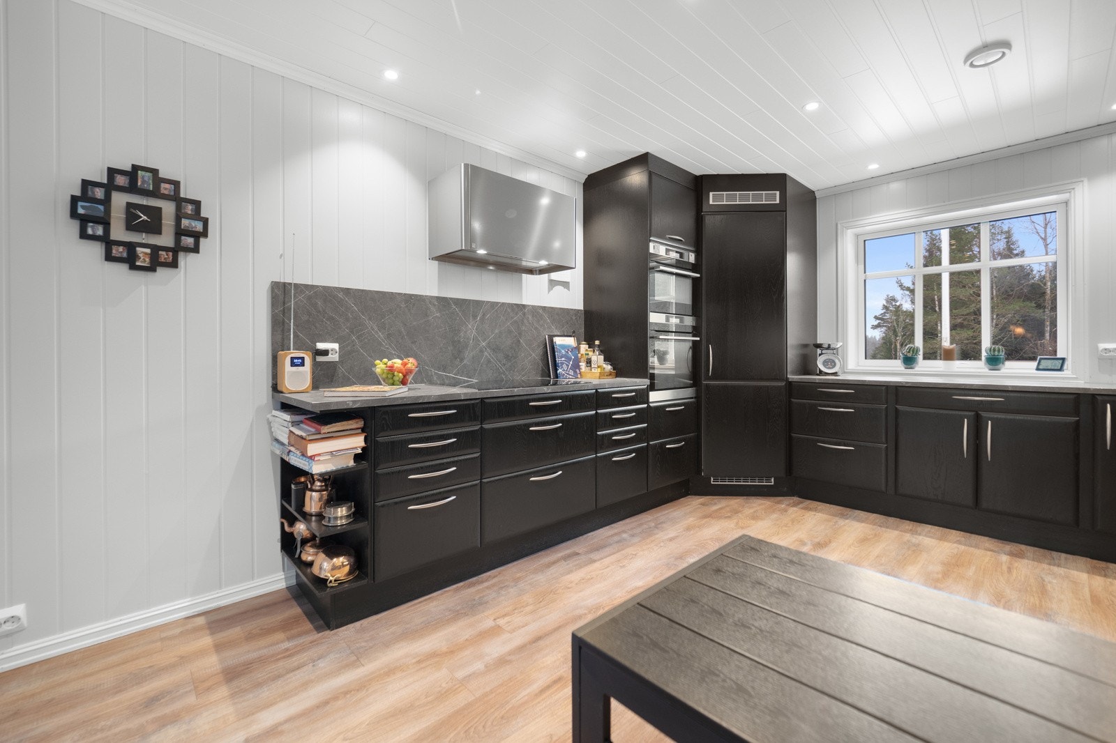 P1870979 Galleribilde